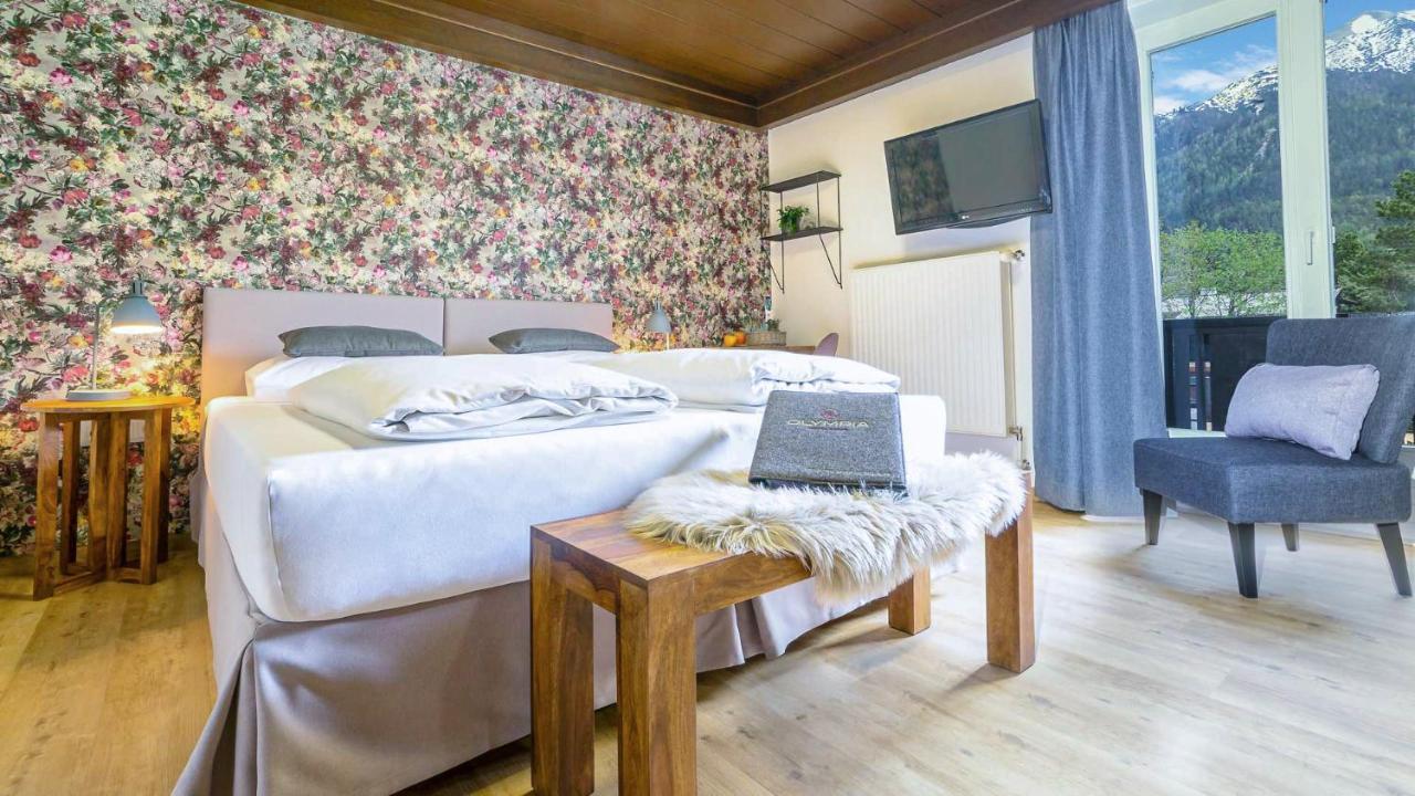 Boutique Hotel Olympia Seefeld in Tirol Eksteriør billede